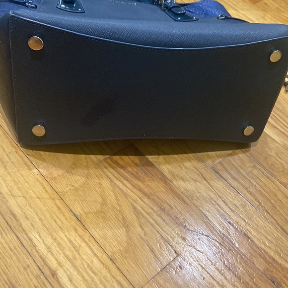 Michael Kors voyager bag tote - Picture 5 of 7